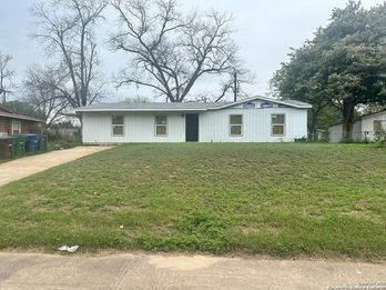 Single Family Residence at 311 Kenmar