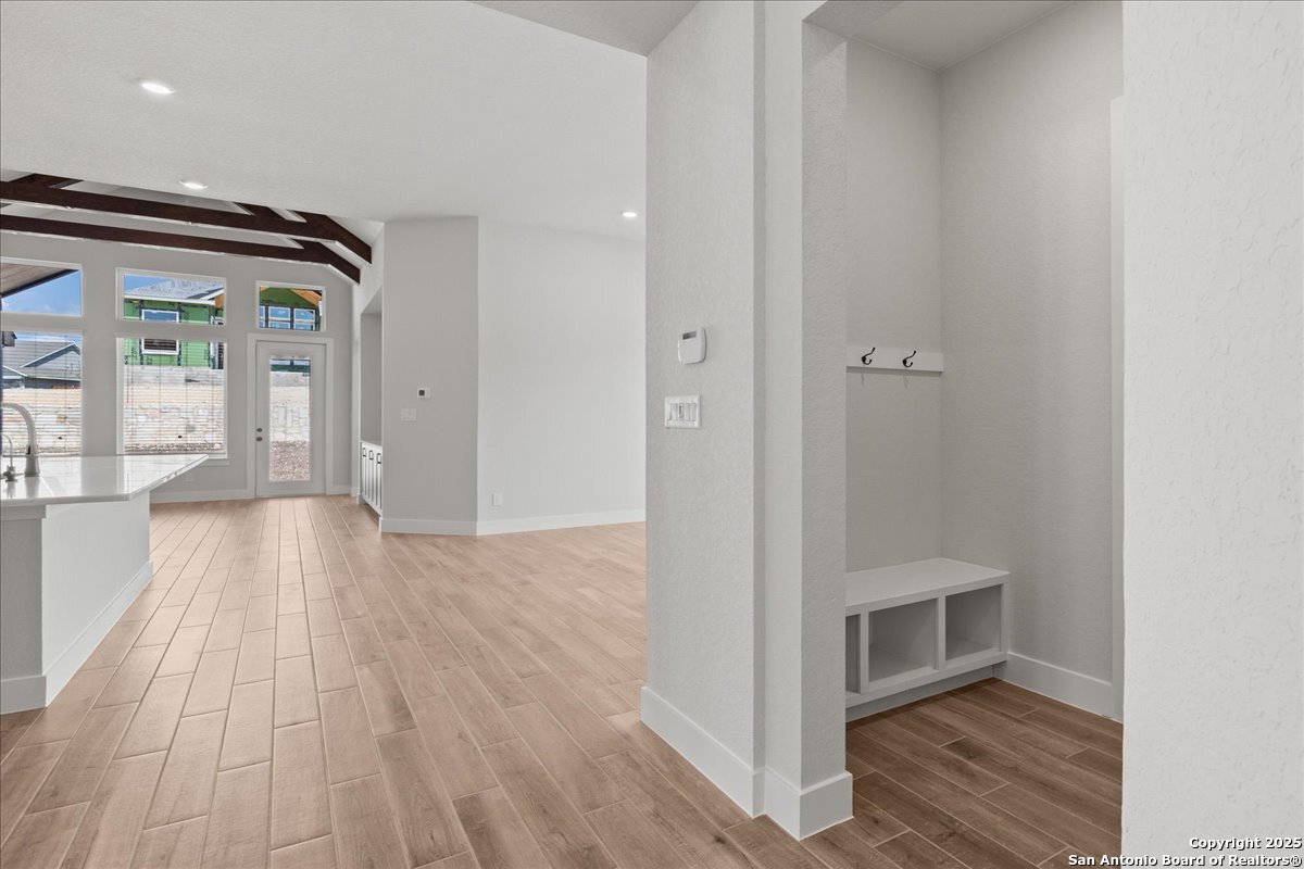 1331 Webb Creek