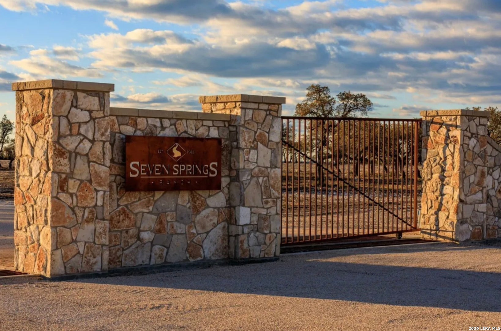 LOT 27 Seven Springs Ranch