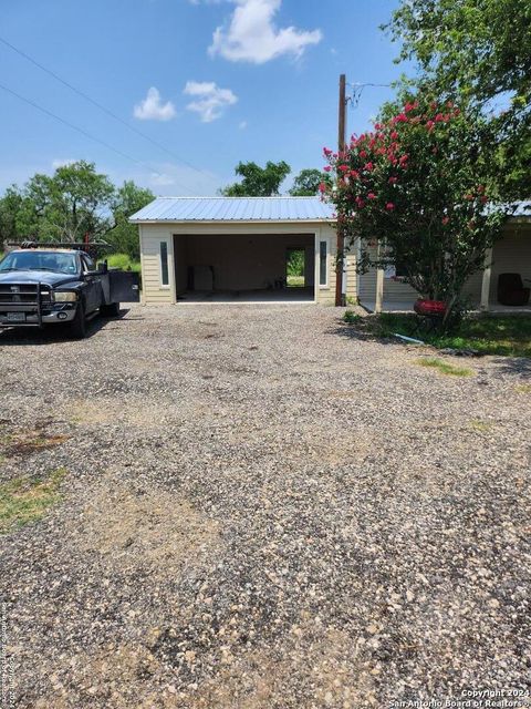 A home in Poteet