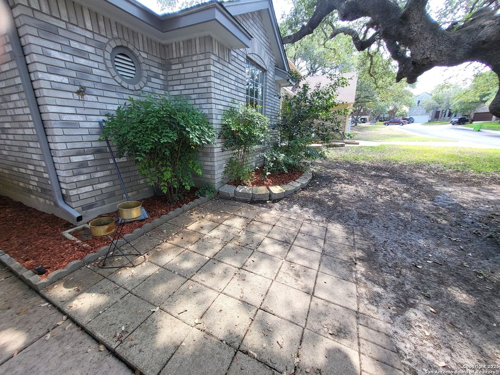 Photo of 11606 Fox Forest, San Antonio, TX 78253 (MLS # 1873298)