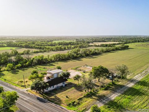 A home in Natalia