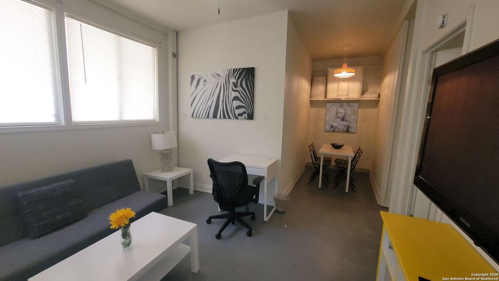 Photo of 128 Saint Francis 3 #3, San Antonio, TX 78204 (MLS # 1956946)