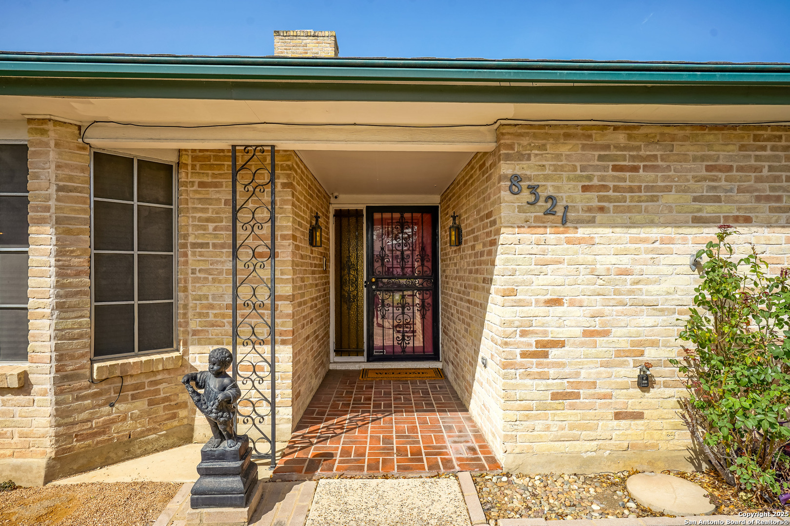 8321 Windway