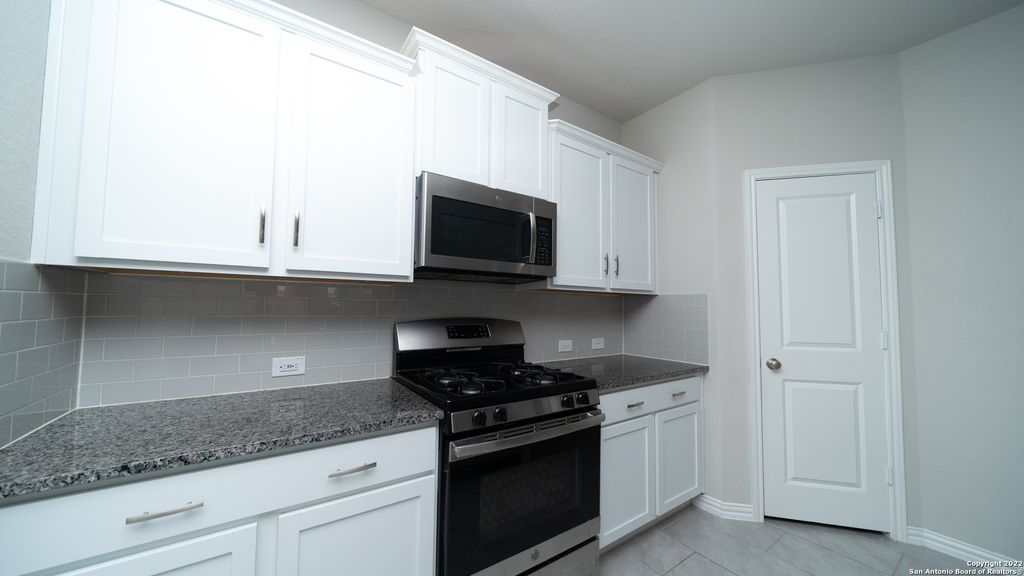 Photo of 7846 Belmont valley, San Antonio, TX 78253 (MLS # 1642637)