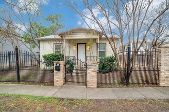 Single Family Residence at 415 Kendall St