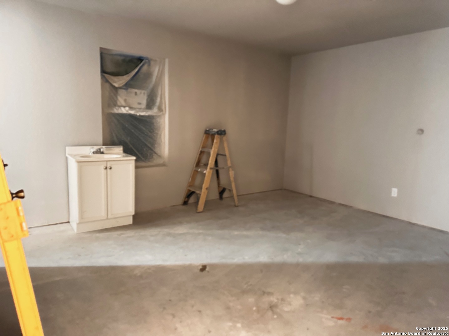 1203 Saltillo St
