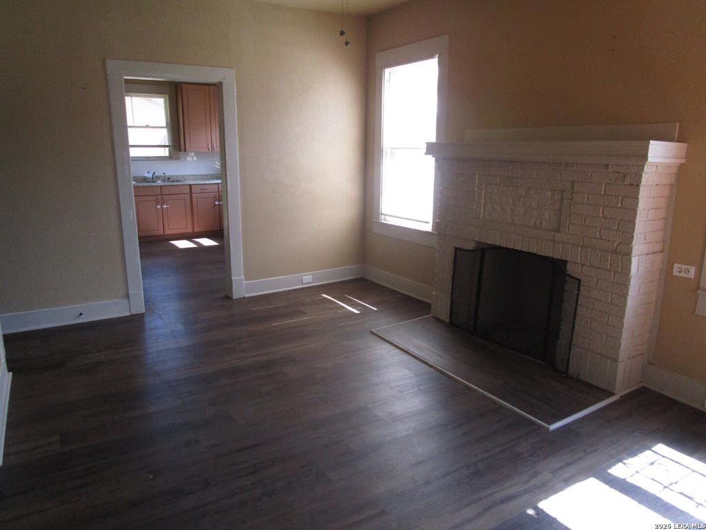 Photo of 638 Canton, San Antonio, TX 78202 (MLS # 2002407)