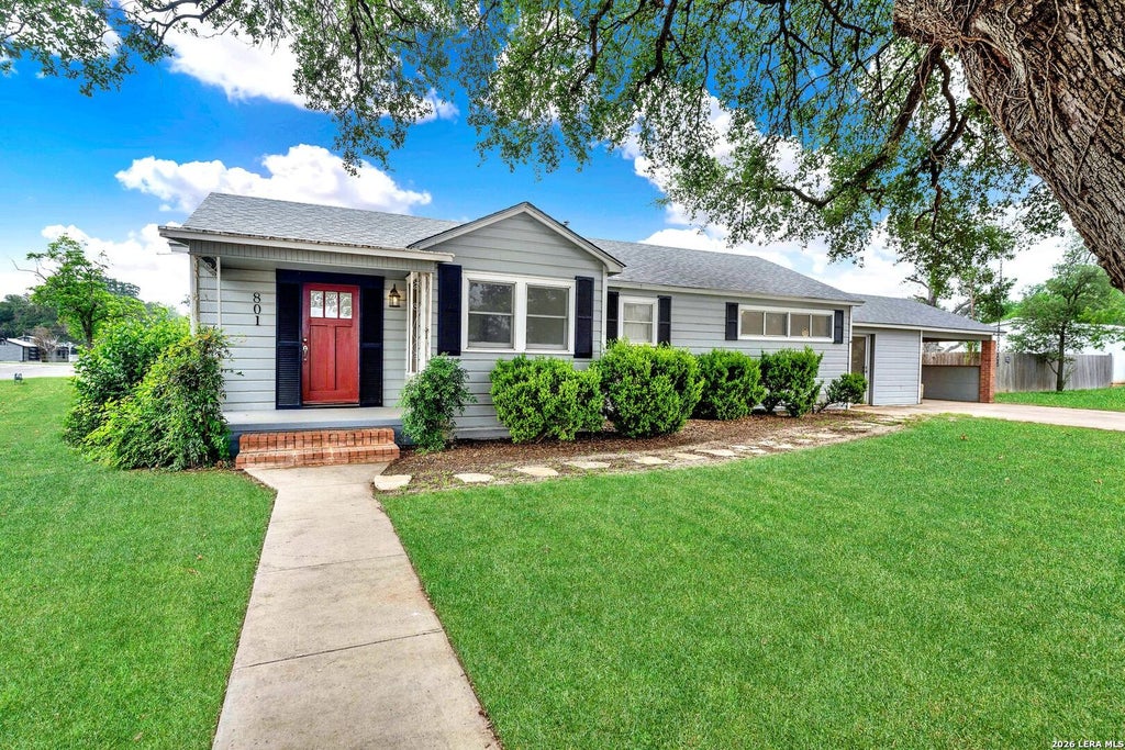 Photo of 801 26TH ST, Hondo, TX 78861 (MLS # 1966670)
