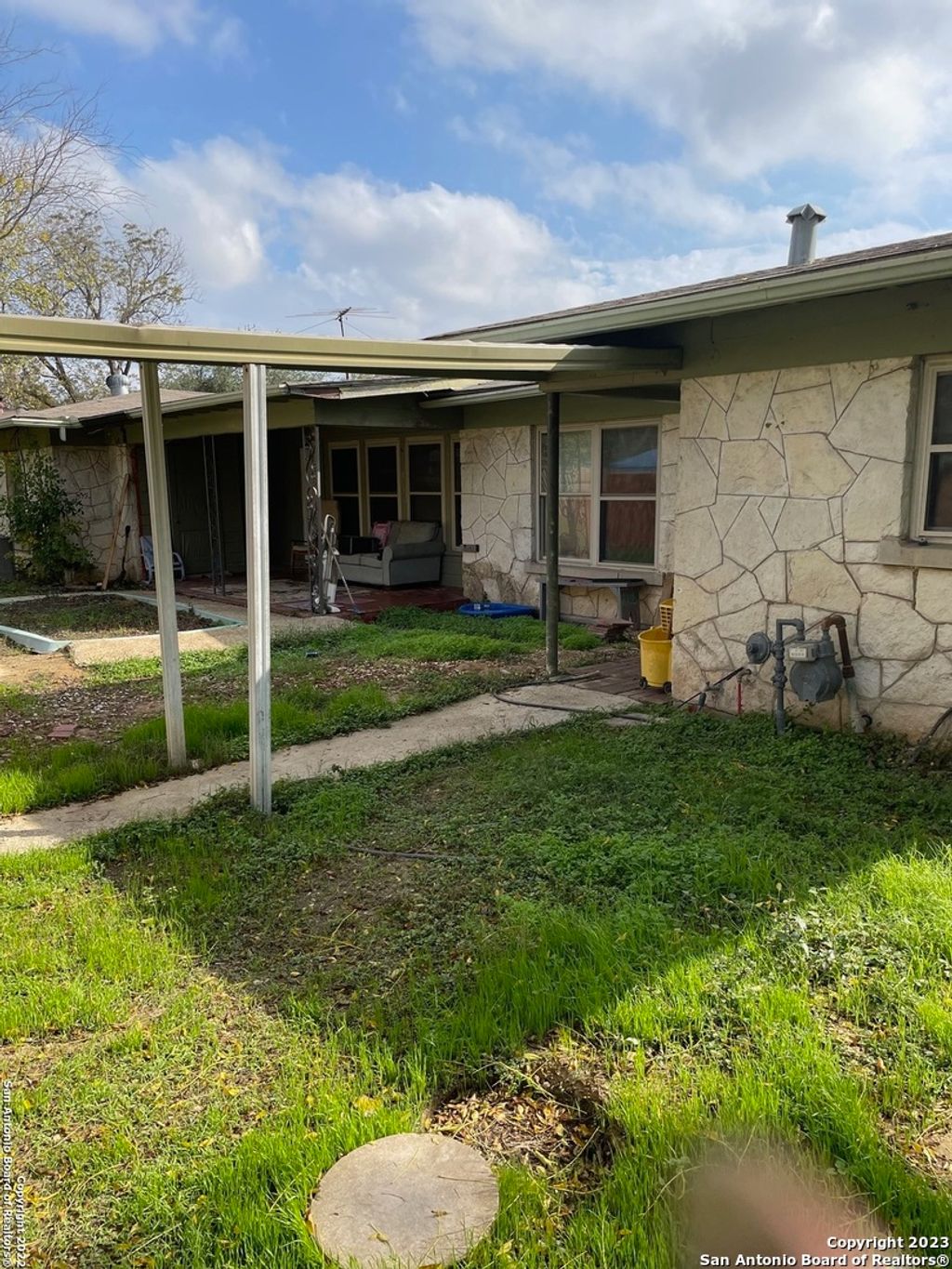 Photo of 243 Beverly Dr, San Antonio, TX 78228 (MLS # 1934513)