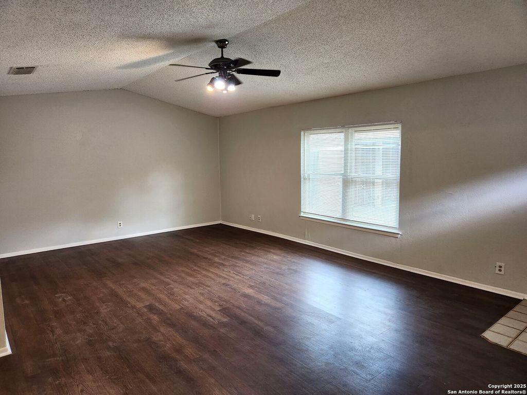 Photo of 1331 Bayou, San Antonio, TX 78245 (MLS # 1919273)