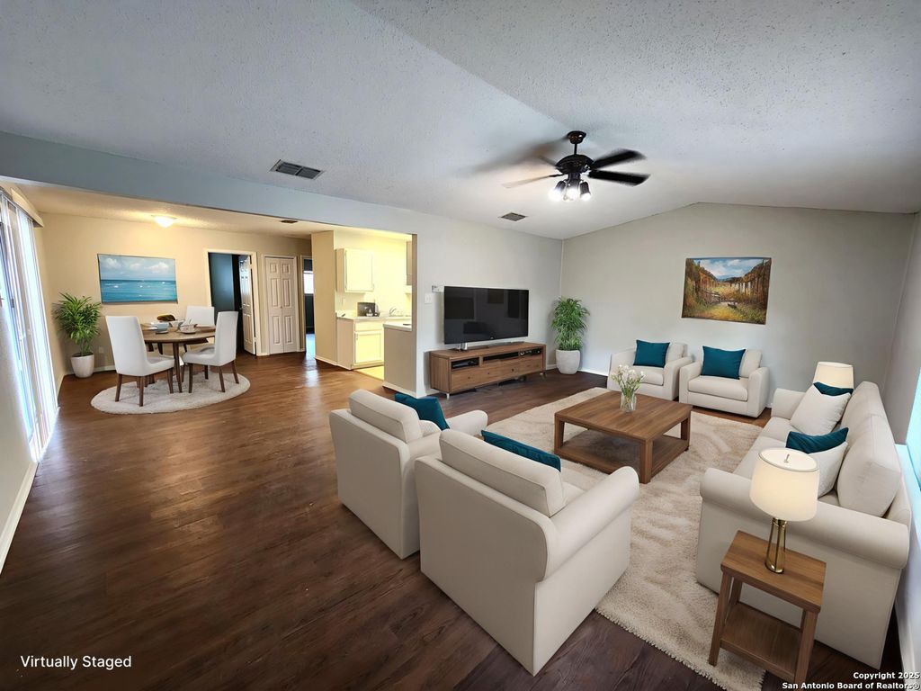 Photo of 1331 Bayou, San Antonio, TX 78245 (MLS # 1919273)