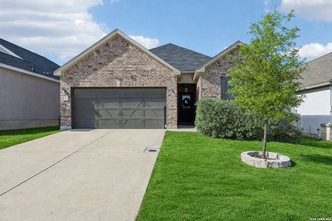 Photo of 235 W GRANITE SHORES DR, Boerne, TX 78006 (MLS # 1956619)
