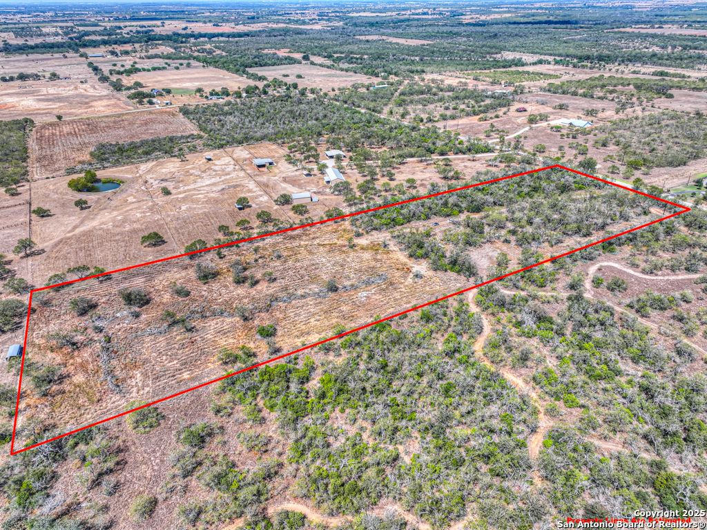 Photo of 445 Single Oak Rd, Seguin, TX 78155 (MLS # 1909981)