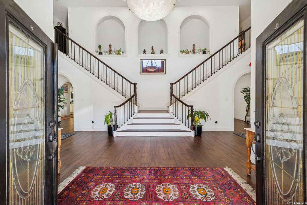 Photo of 2 Charterwood, San Antonio, TX 78248 (MLS # 1939593)