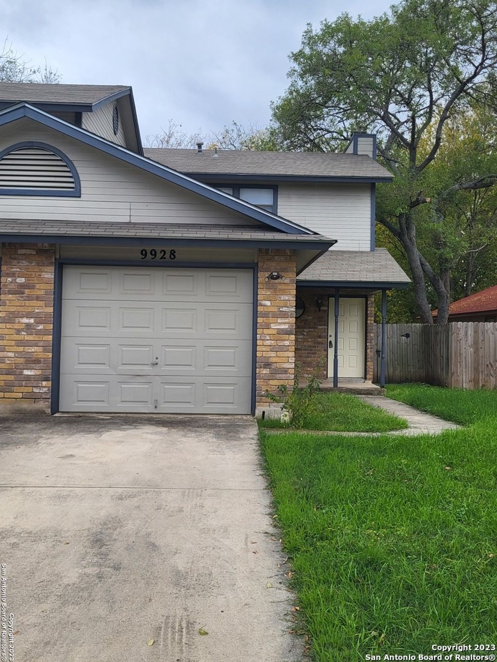 Photo of 9928 Ardash Ln, San Antonio, TX 78250 (MLS # 1920772)