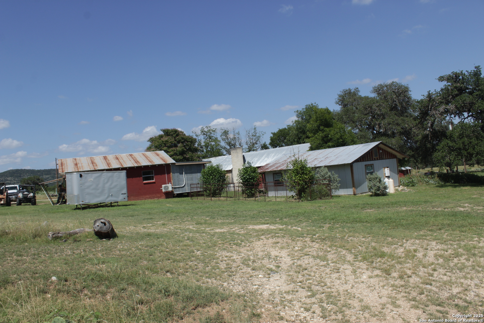 2221 W Ranch Rd 337
