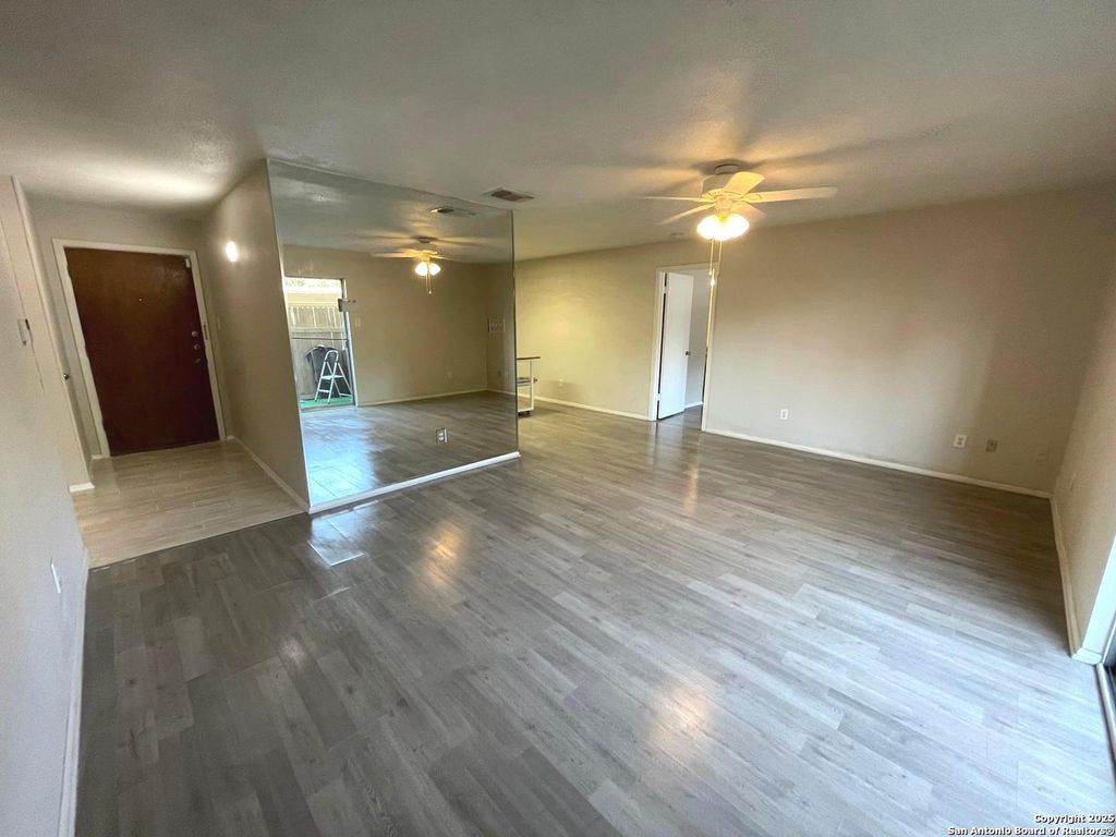 Photo of 4119 medical 103F #103F, San Antonio, TX 78229 (MLS # 1871988)