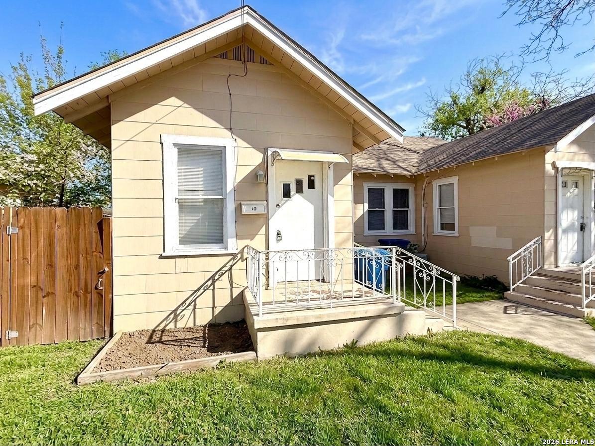 Photo 1 of 23 — 409 Canton, San Antonio, TX 78202