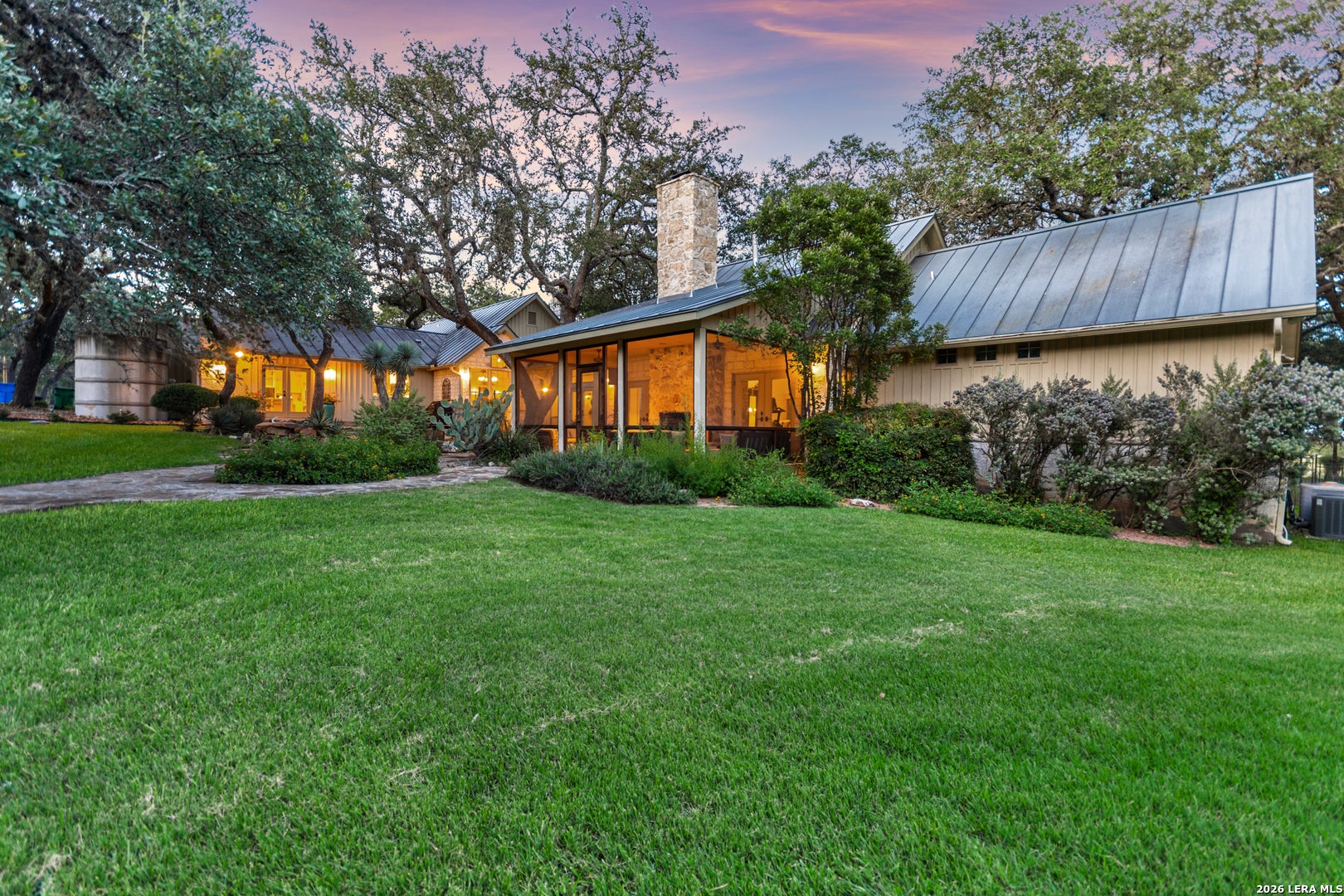 122 WOODLAND RANCH RD
