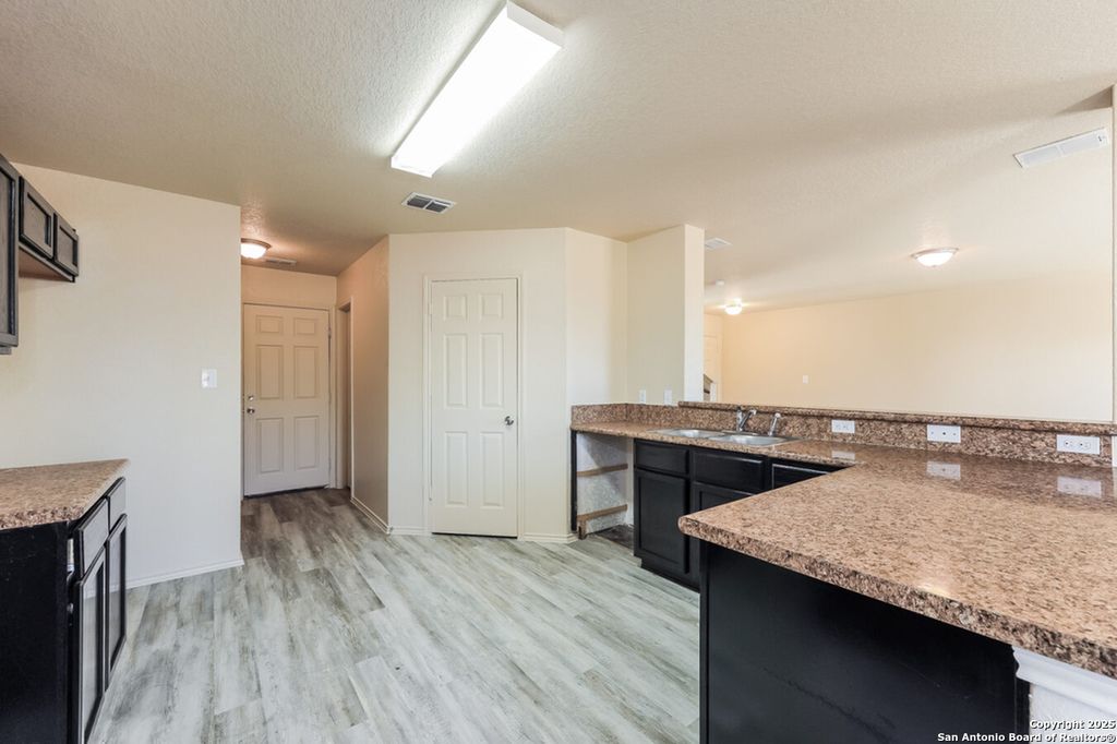 Photo of 1415 DURANGO RUN, San Antonio, TX 78245 (MLS # 1937218)