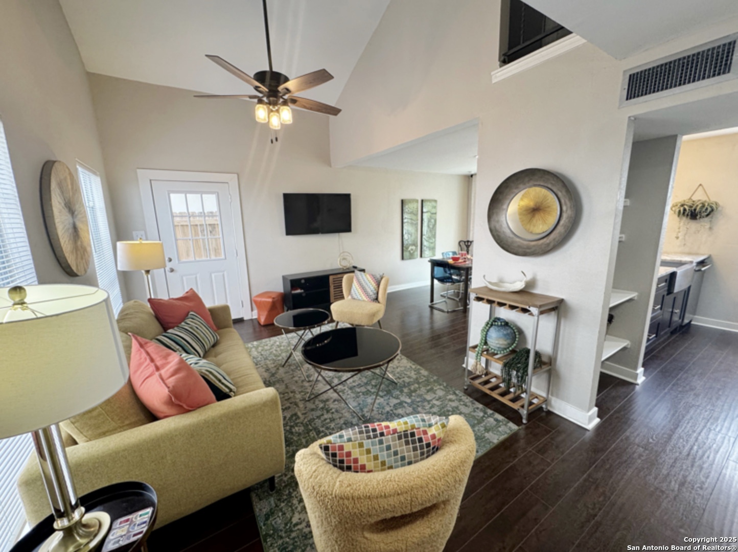 102 Harrison Ave 7
