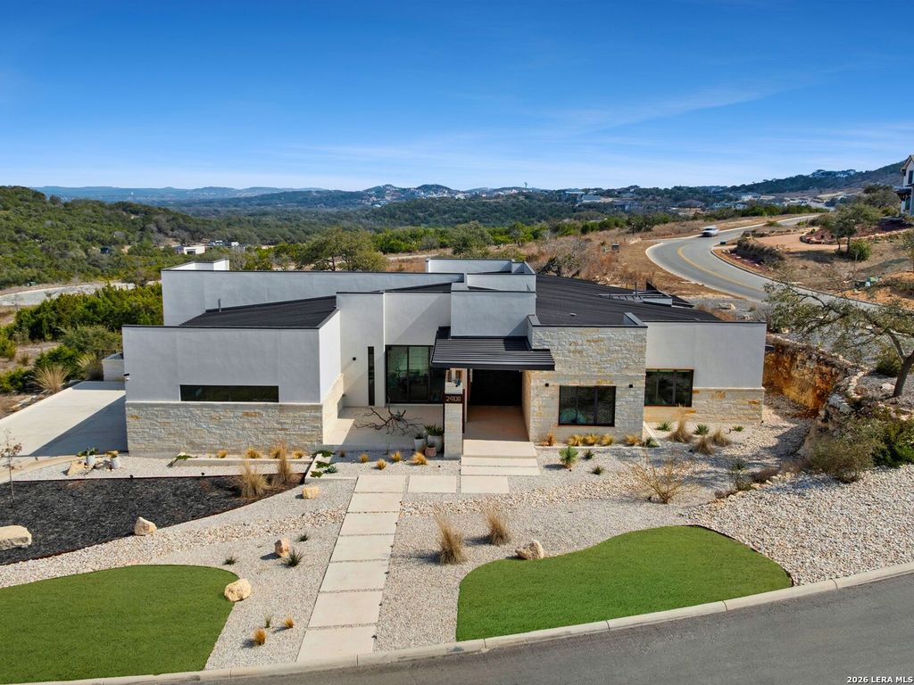 Photo of 24108 Tres Arroyos, San Antonio, TX 78255 (MLS # 1942866)