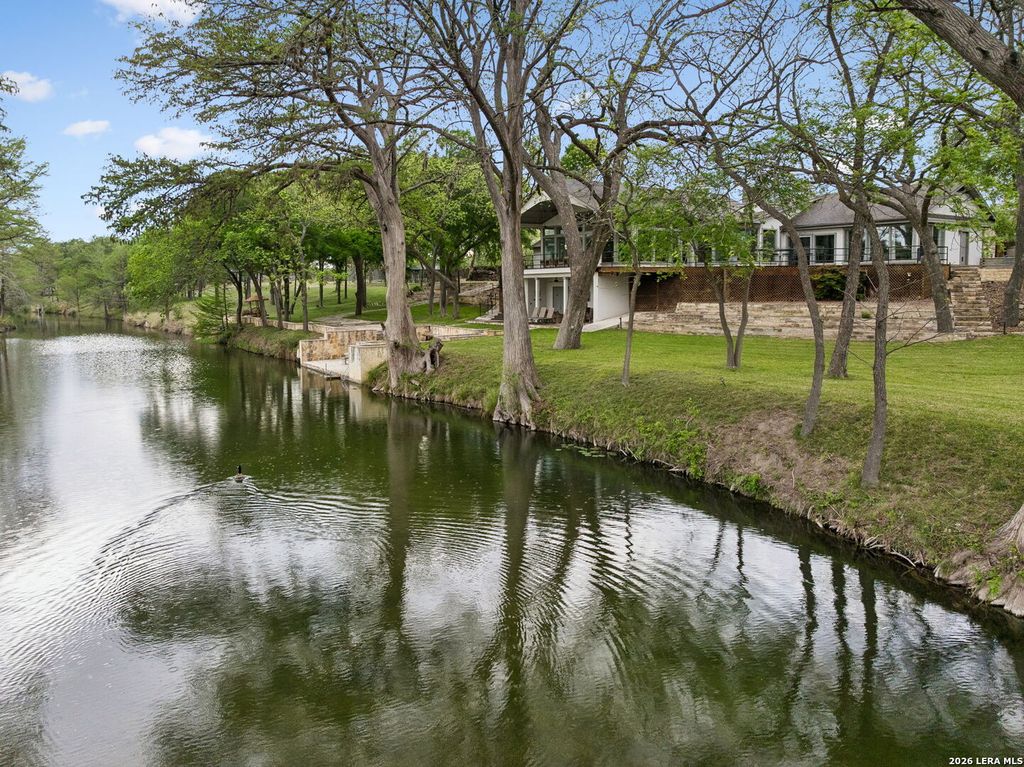 Photo of 880 CENTER POINT RIVER RD, Kerrville, TX 78028 (MLS # 1959121)