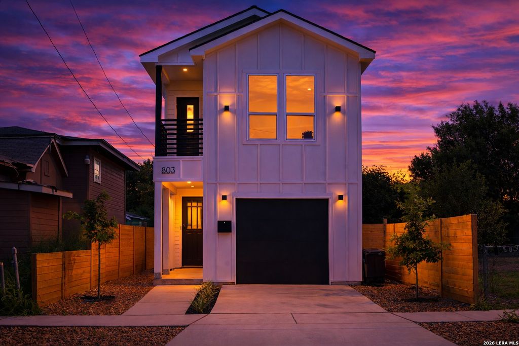 Photo of 803 Indiana, San Antonio, TX 78210 (MLS # 1927869)