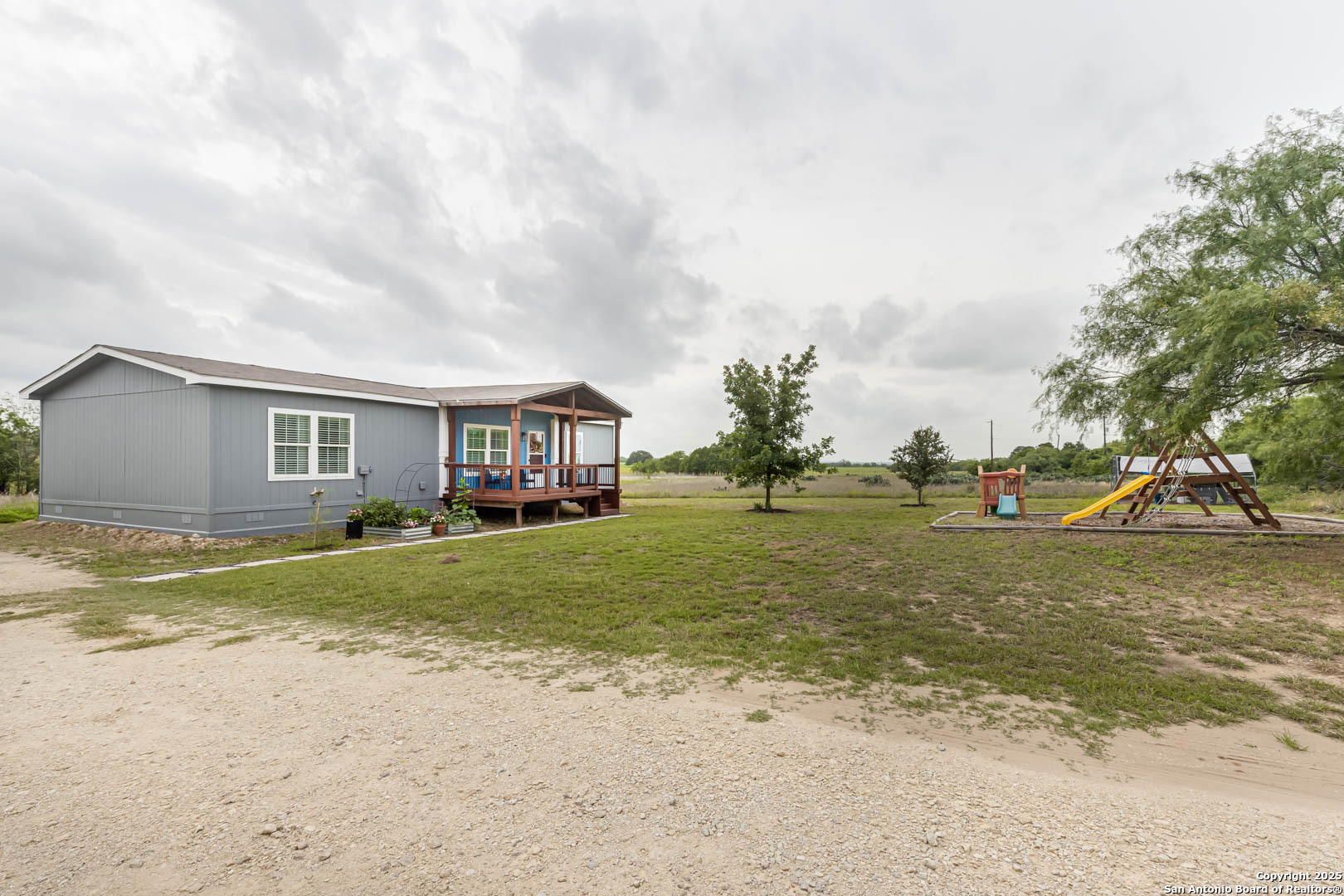 13650 adkins saint hedwig