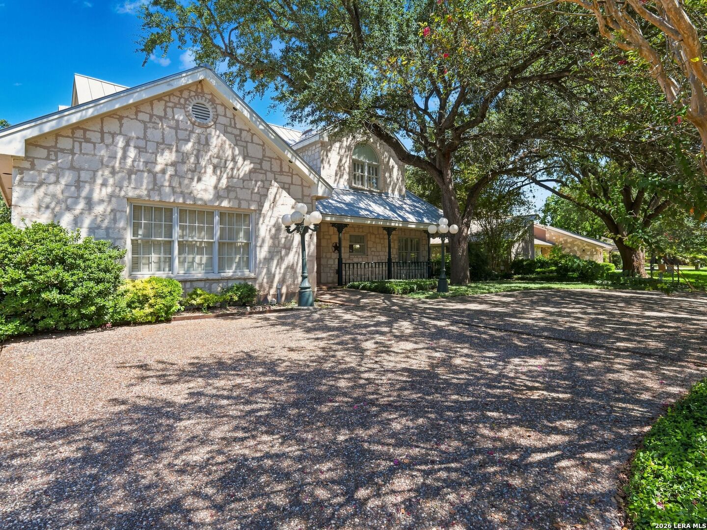 2317 Waterford Grace