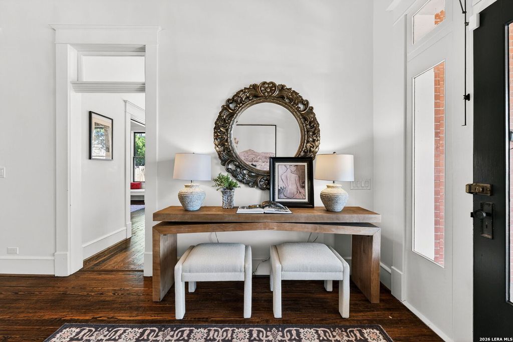 Photo of 509 W Austin St, Fredericksburg, TX 78624 (MLS # 1884761)