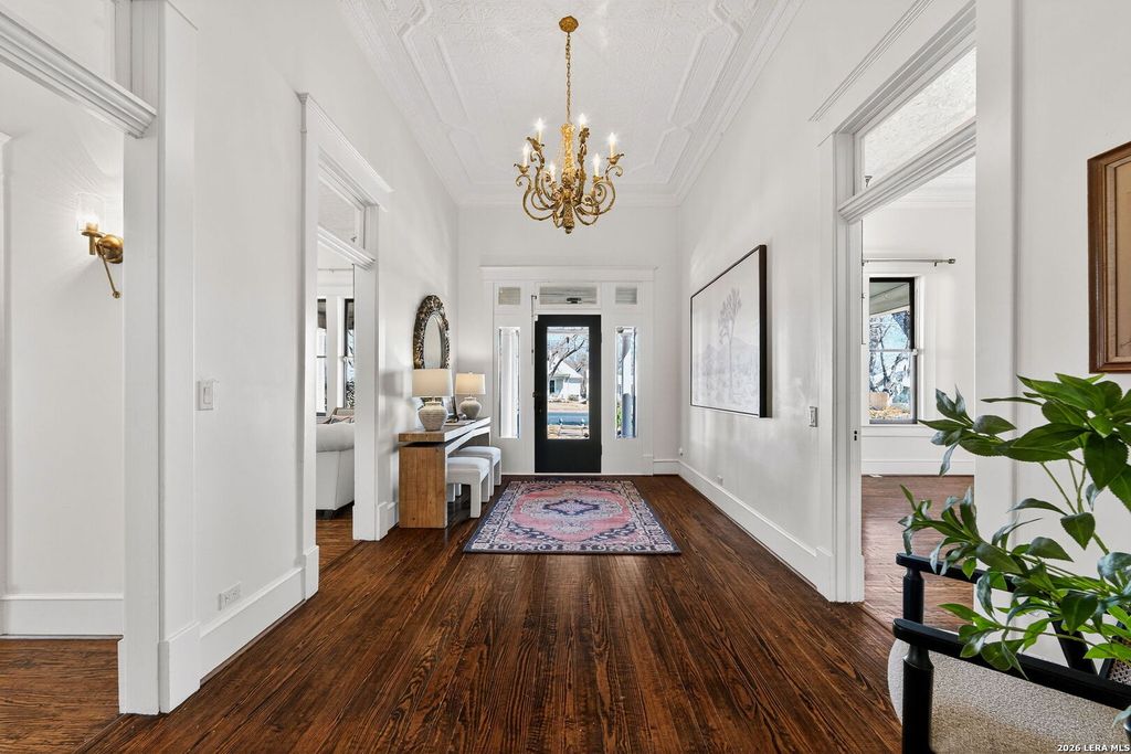 Photo of 509 W Austin St, Fredericksburg, TX 78624 (MLS # 1884761)