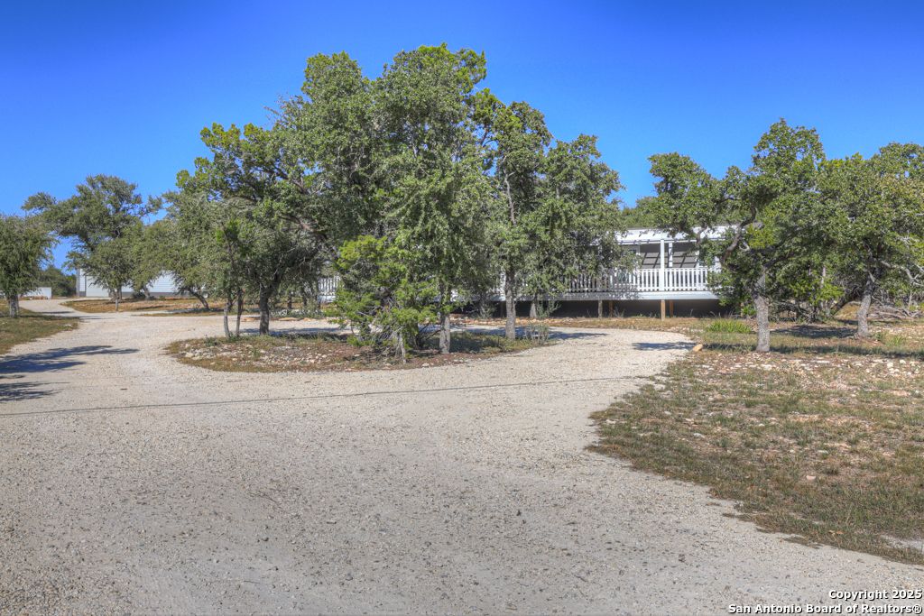 Photo of 270 Lakewood, Canyon Lake, TX 78133 (MLS # 1923608)