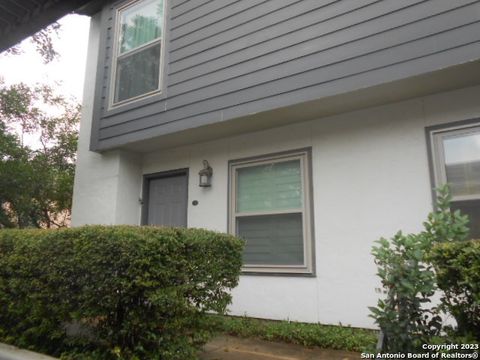 Photo of 2300 NACOGDOCHES RD 118 E #118 E, San Antonio, TX 78209 (MLS # 1934833)