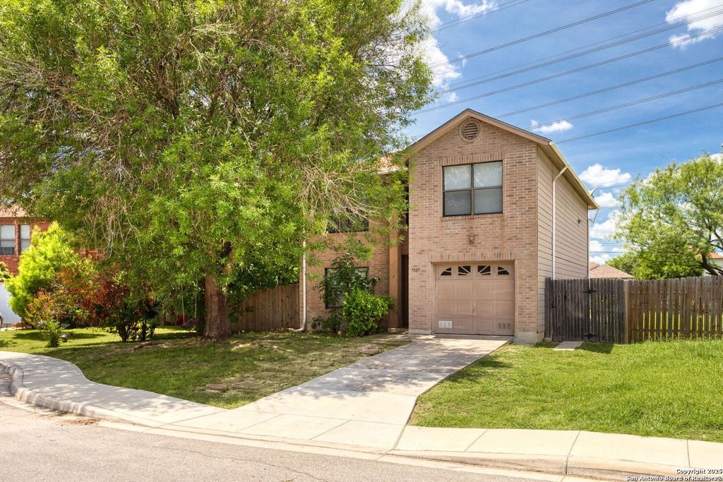 Photo of 7807 Clipper Pass, San Antonio, TX 78254 (MLS # 1917170)