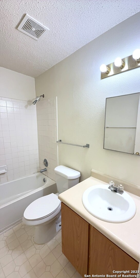 San Antonio, Texas 78240, United States, 3 Bedrooms Bedrooms, ,3 BathroomsBathrooms,Residential,Active,153492