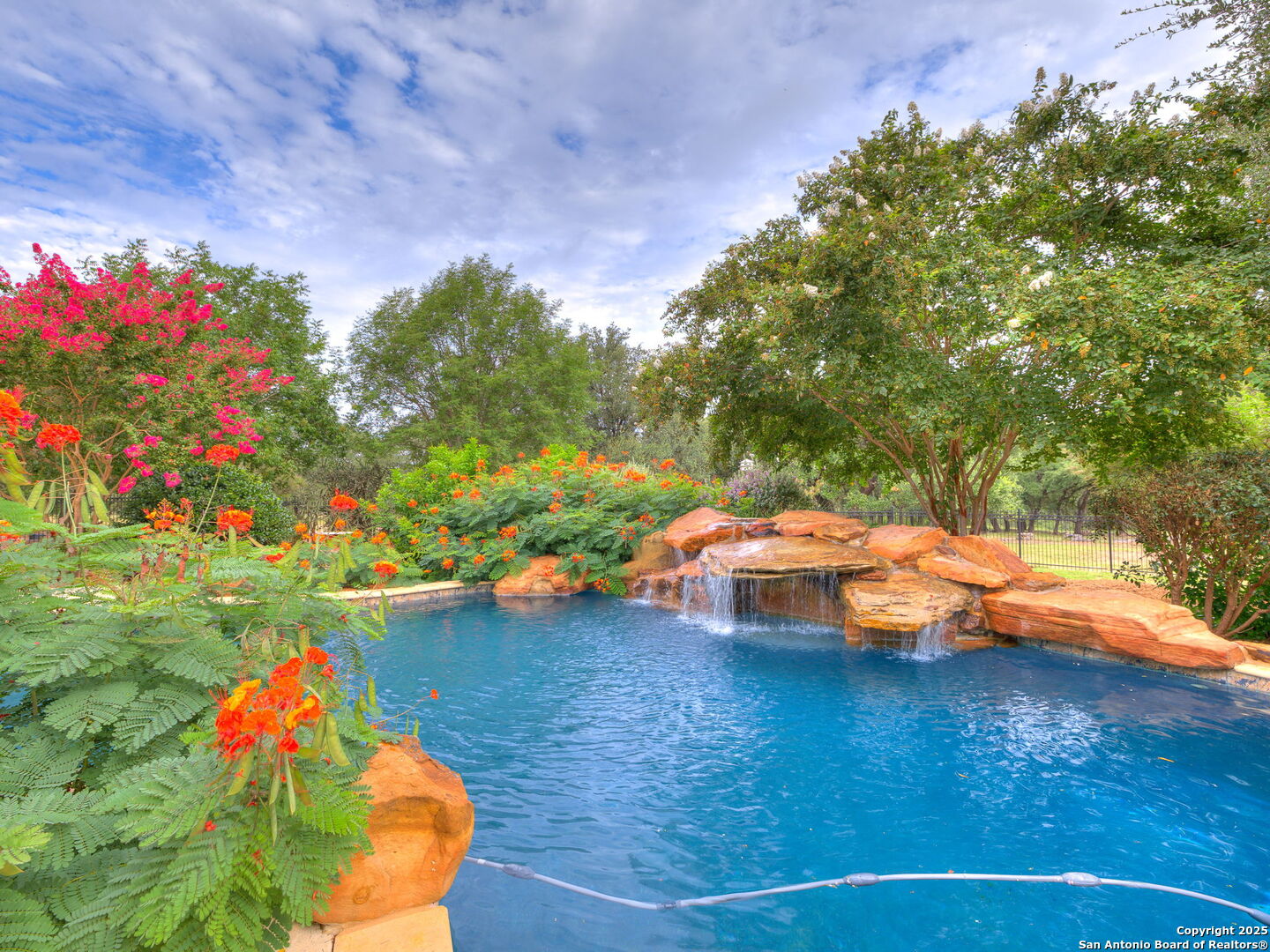 1170 Guadalupe Bend