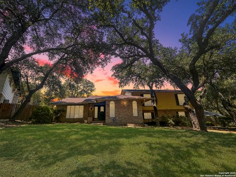 9107 Old Mill San Antonio TX 78230
