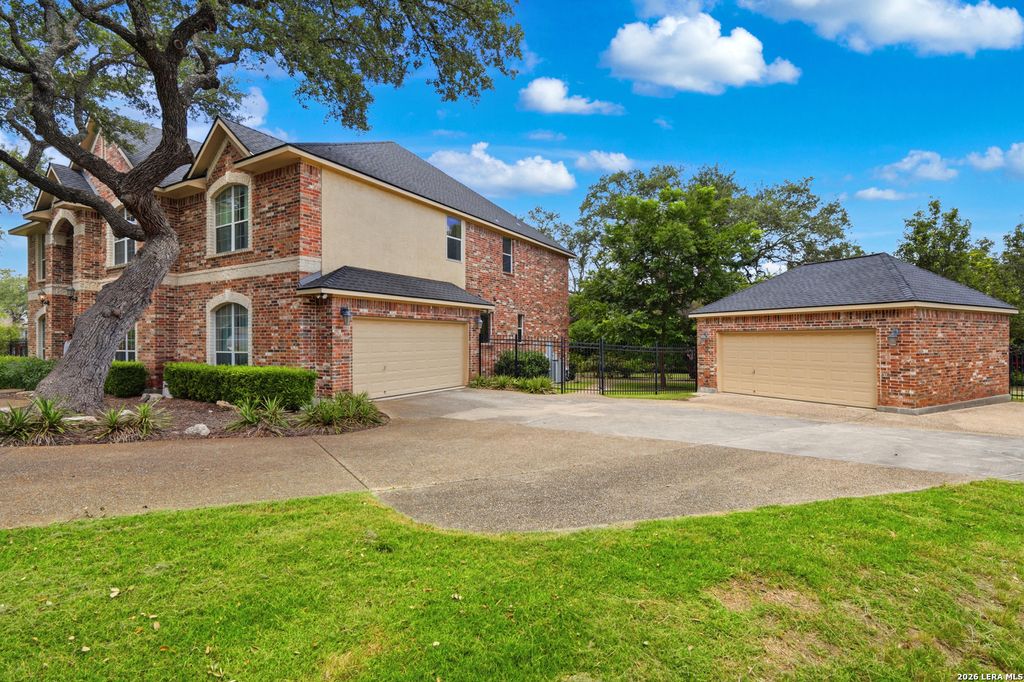 Photo of 26147 Wood Chuck, San Antonio, TX 78260 (MLS # 1995025)