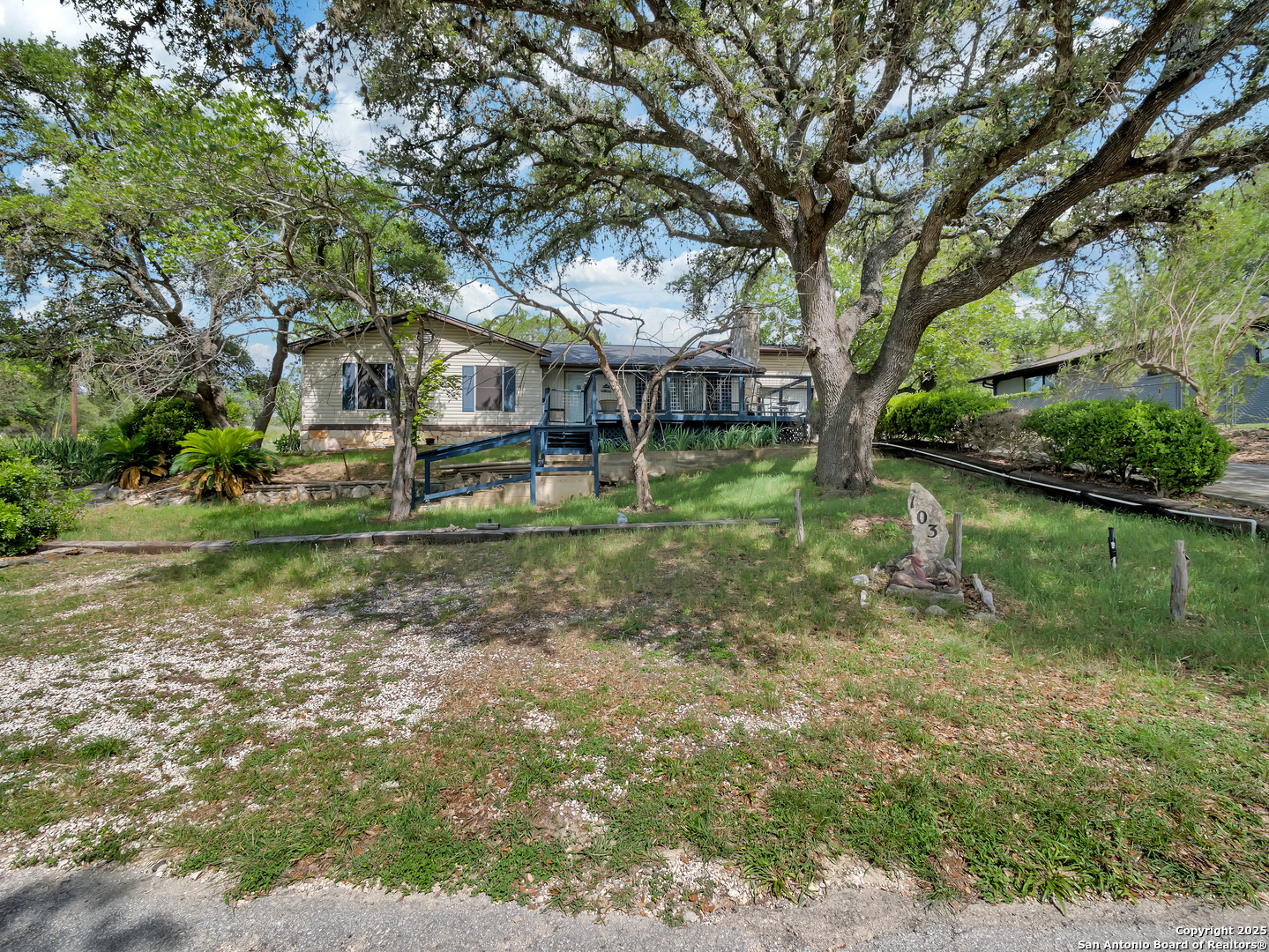 103 Crestview