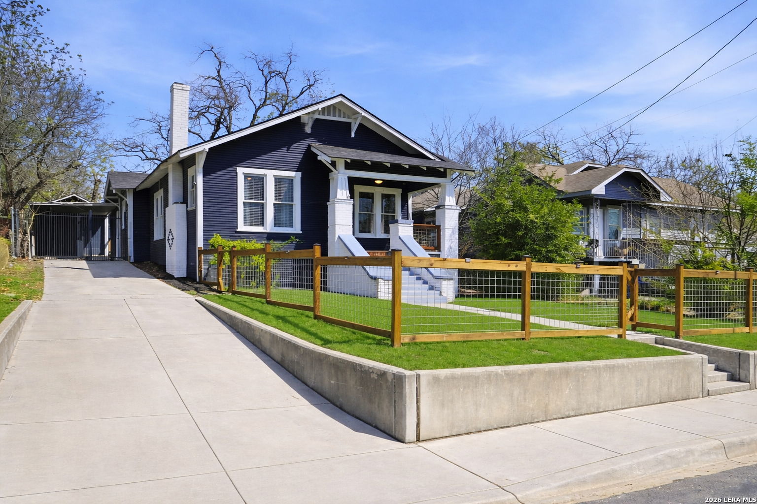 Search 1307 Kayton Ave