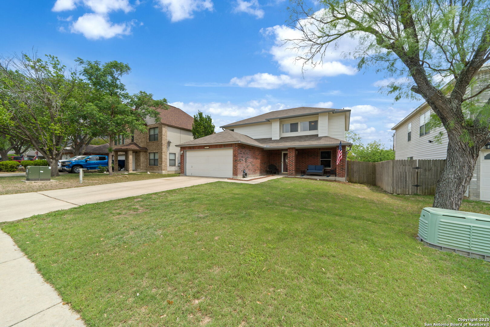 1044 Sycamore