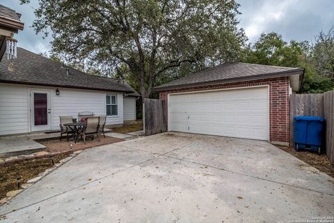 A home in Helotes