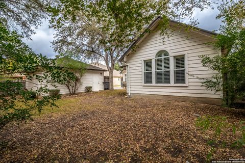 A home in Helotes