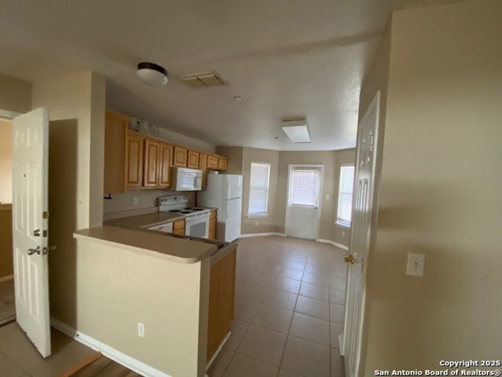 Photo of 3109 Douglas Fir 3113 #3113, New Braunfels, TX 78130 (MLS # 1918707)