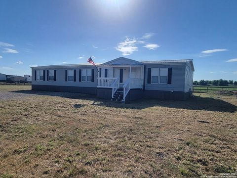 Single Family Residence in Eagle Lake TX 1924 Fm 3013 Rd.jpg