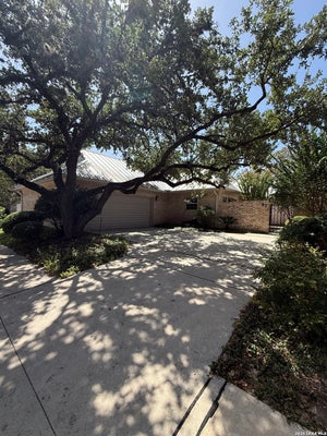 97 CAMPDEN CIR, SAN ANTONIO, TX 78218 - Image f4974b6cf331e919c02b3fe9aa11e00f/735243415