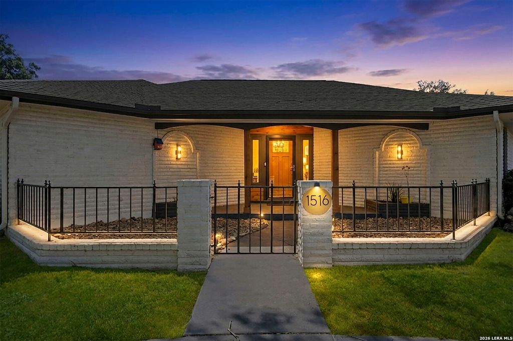 Photo of 1516 Caper, San Antonio, TX 78232 (MLS # 1950961)