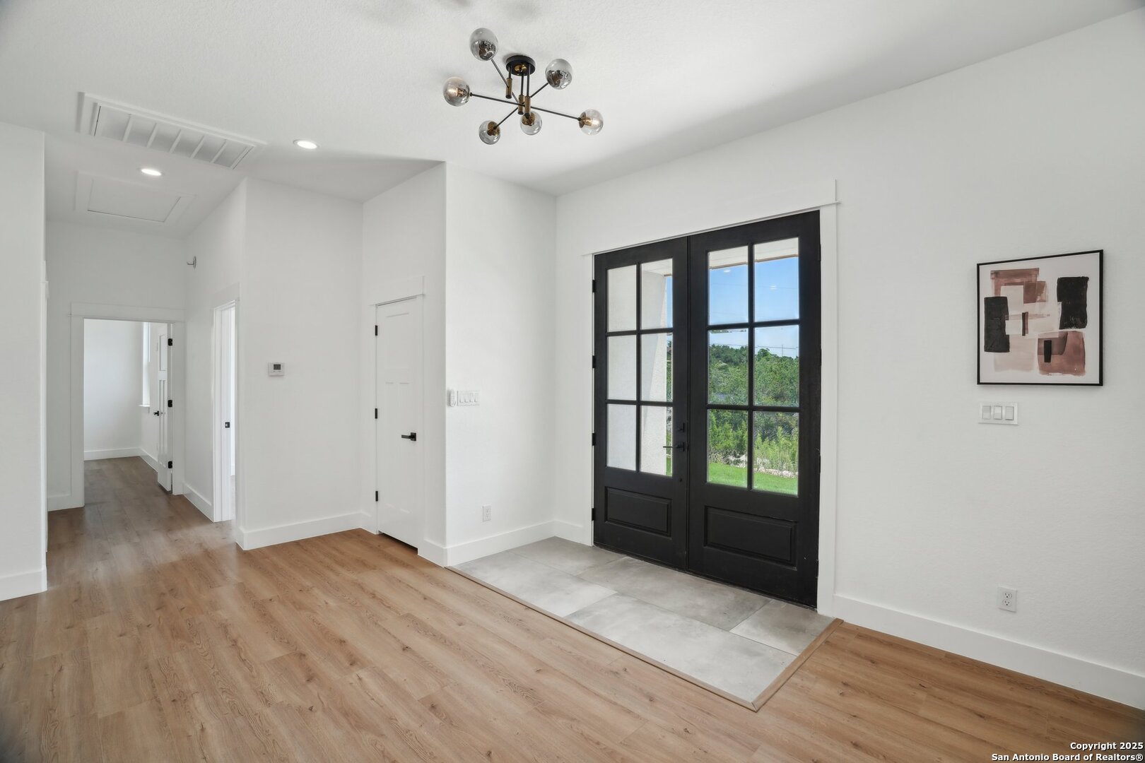 166 MAGNOLIA MDW